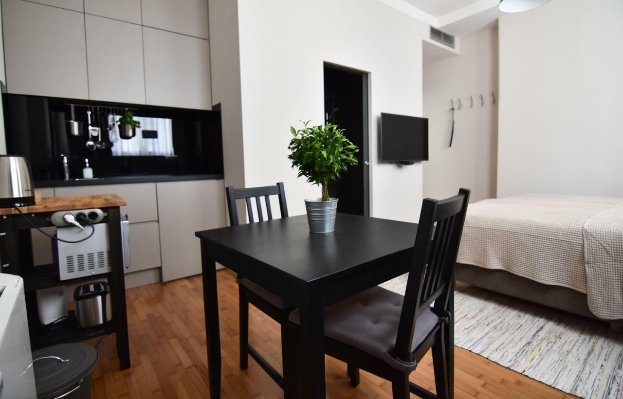 زغرب Karlo Main Square Apartments 1 المظهر الخارجي الصورة
