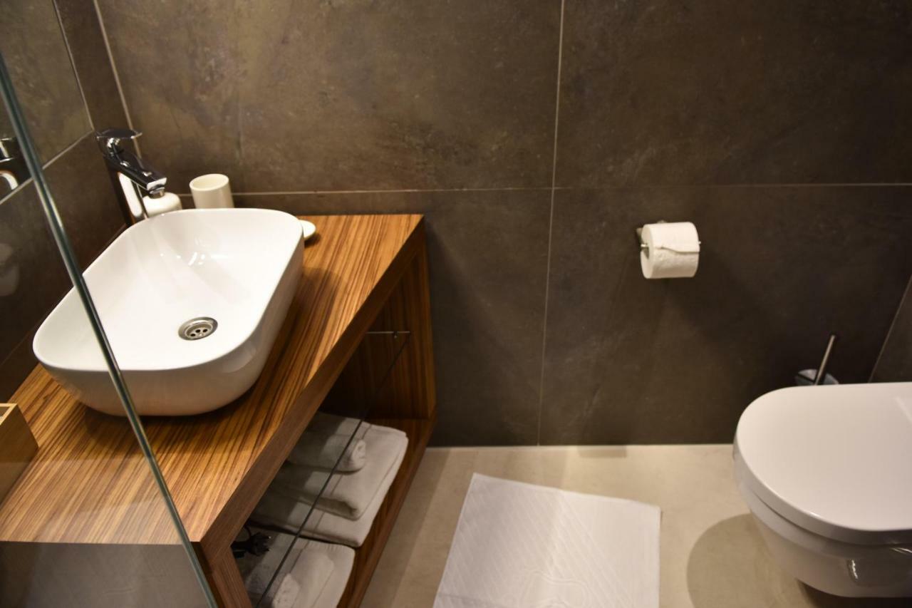 زغرب Karlo Main Square Apartments 1 المظهر الخارجي الصورة